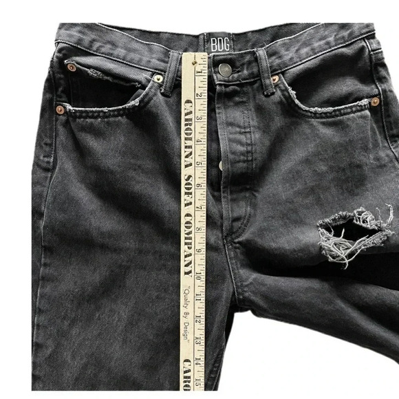 BDG Urban Outfitters High Rise Distressed Relaxed Straight Black Jeans Womens 28 - Picture 10 of 13
